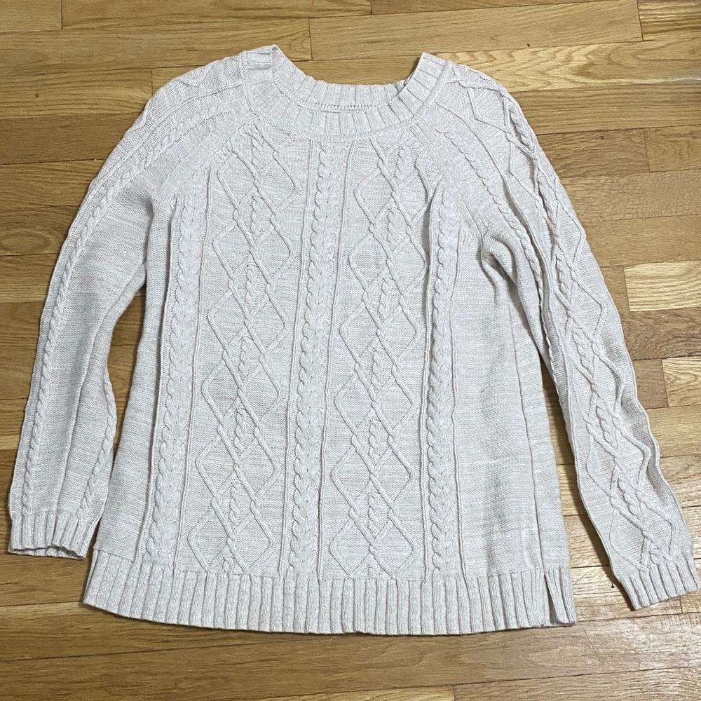 Women's Gap maternity Cream Cable Knit Sweater